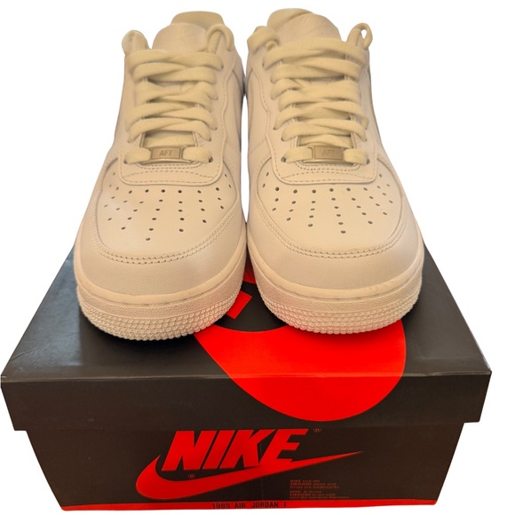 Air Force 1 Sneakers in White - Picture 3 of 8